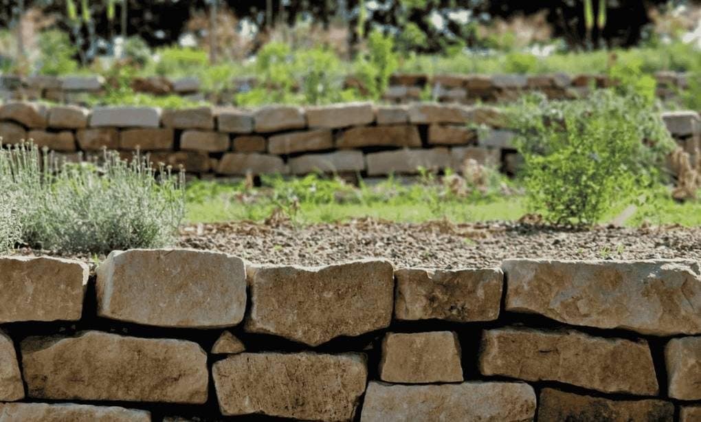 retaining wall
